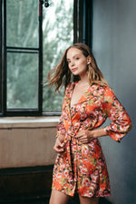 Floral satin dressing gown, sleeve detail