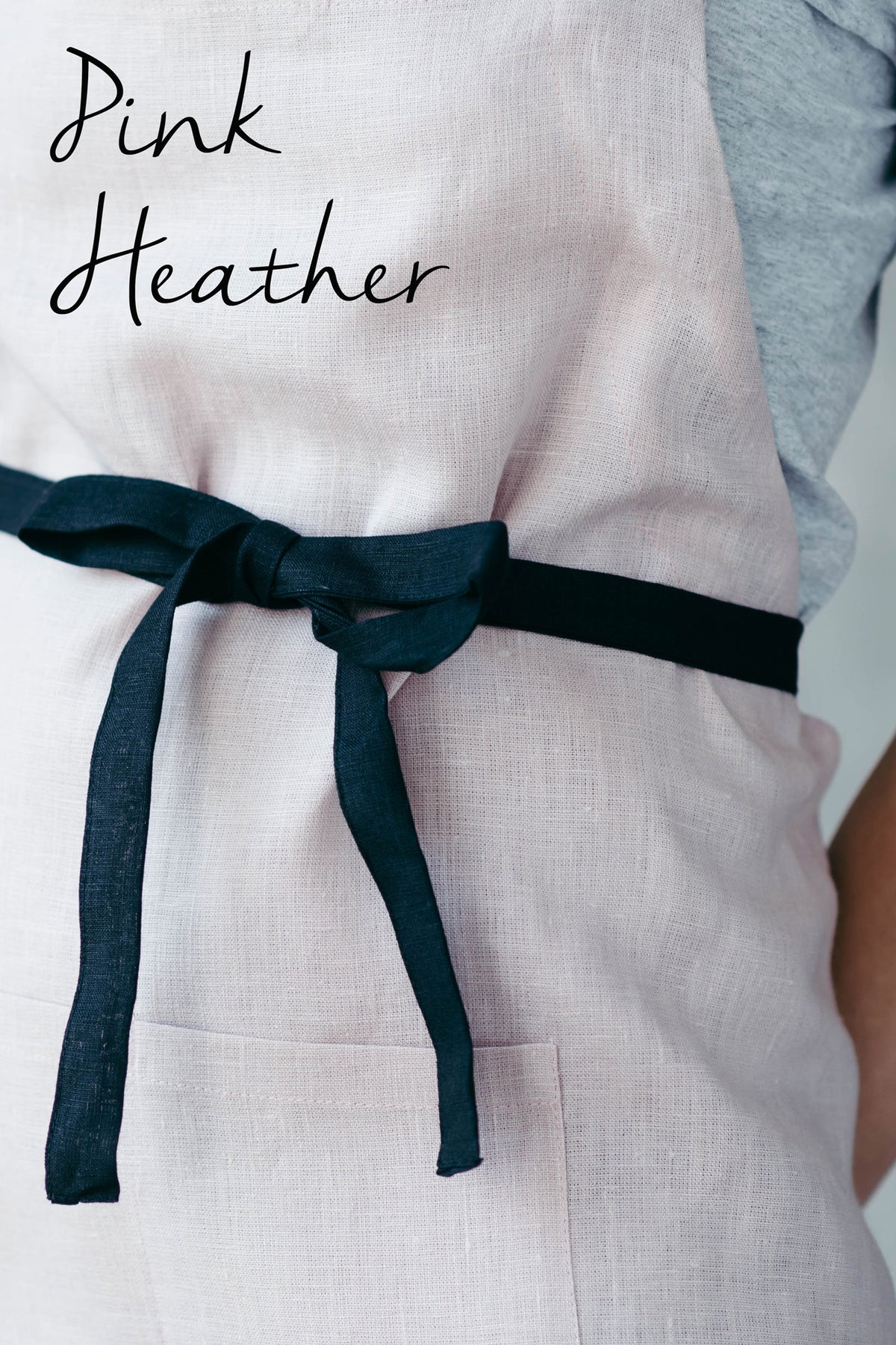 Classic unisex linen apron in pink heather