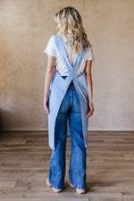 Printed apron for women, side view