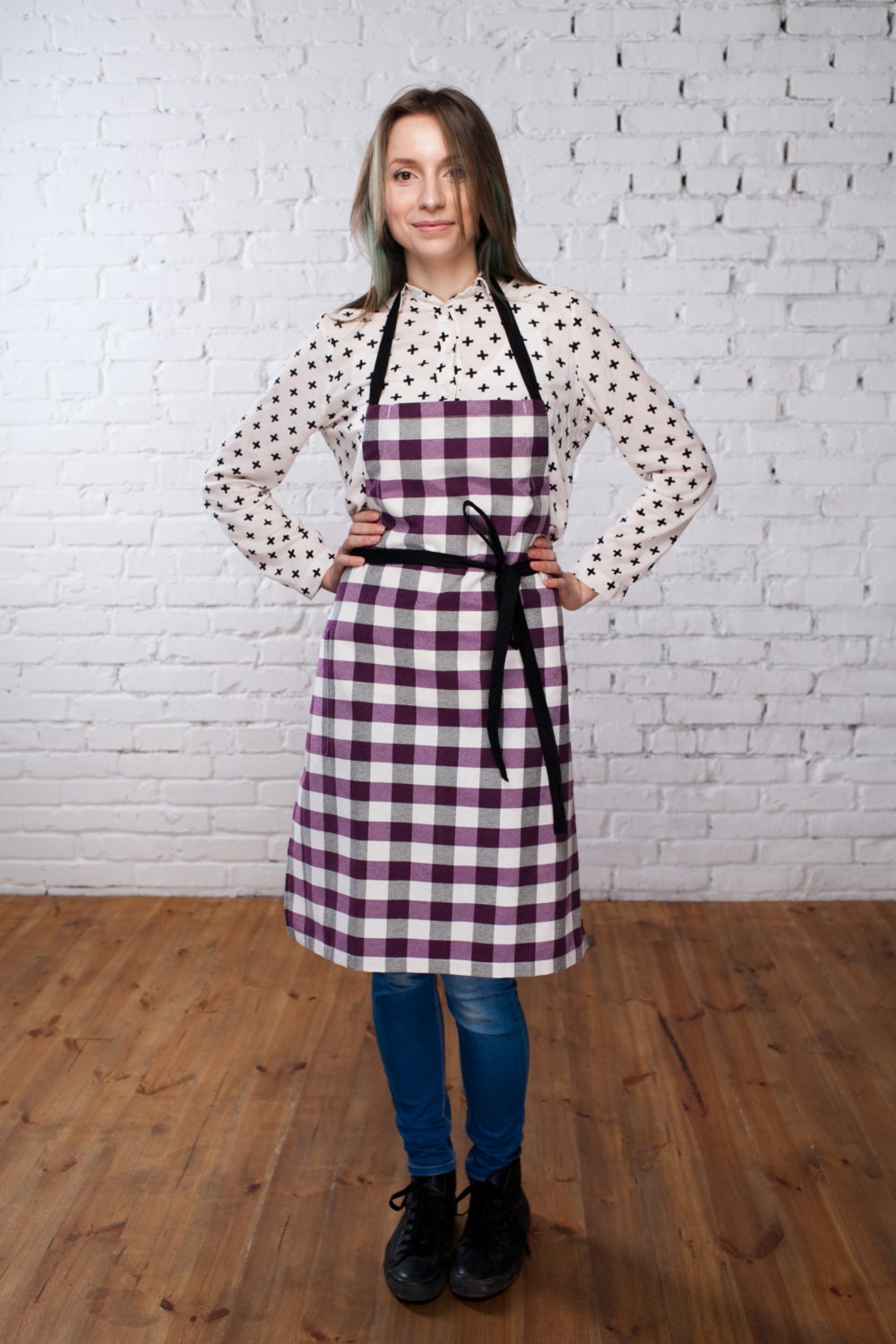 Gingham apron fabric, cotton weave close view