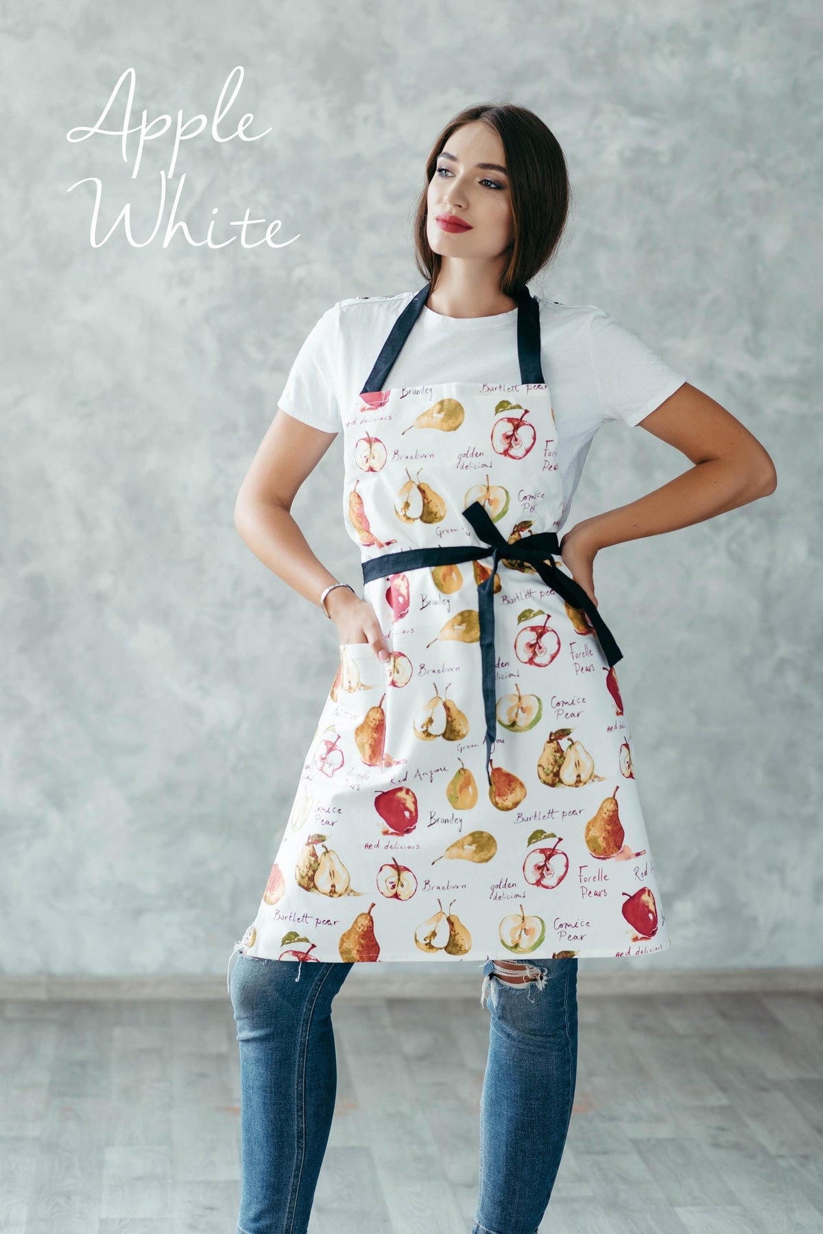 Cupcake print kids chef apron, full view