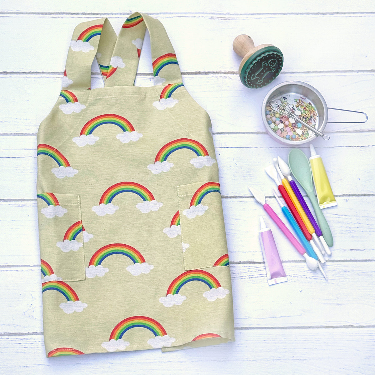Yellow rainbow pinafore apron for children, no ties