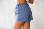 Washed linen shorts, external tie detail