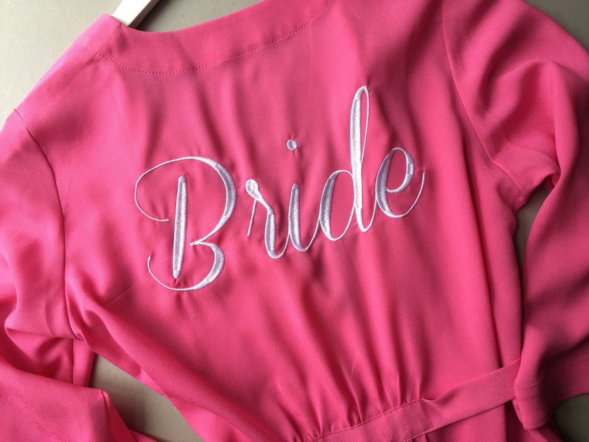 Nude crepe short robe, collar and wrap detail