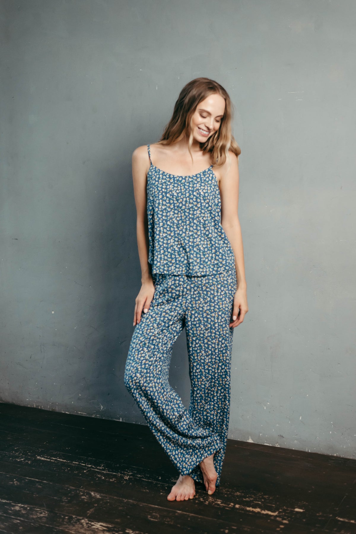 Blue viscose pyjama trousers, elasticated waist