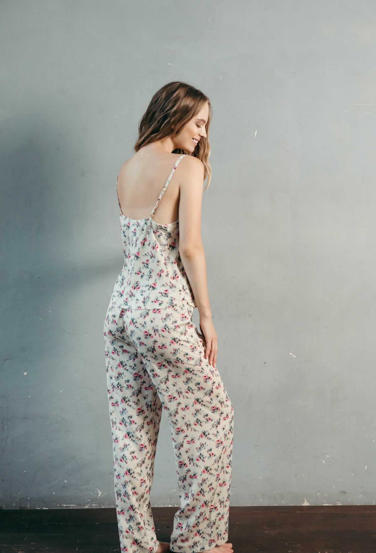 Cream viscose pyjama trousers, elasticated waist