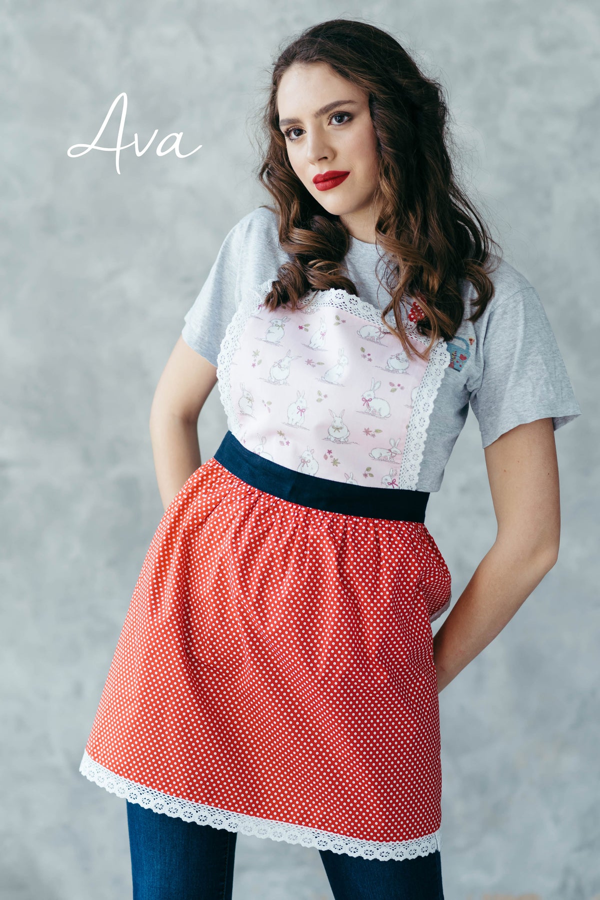 Ava rabbit print matching aprons for women and kids
