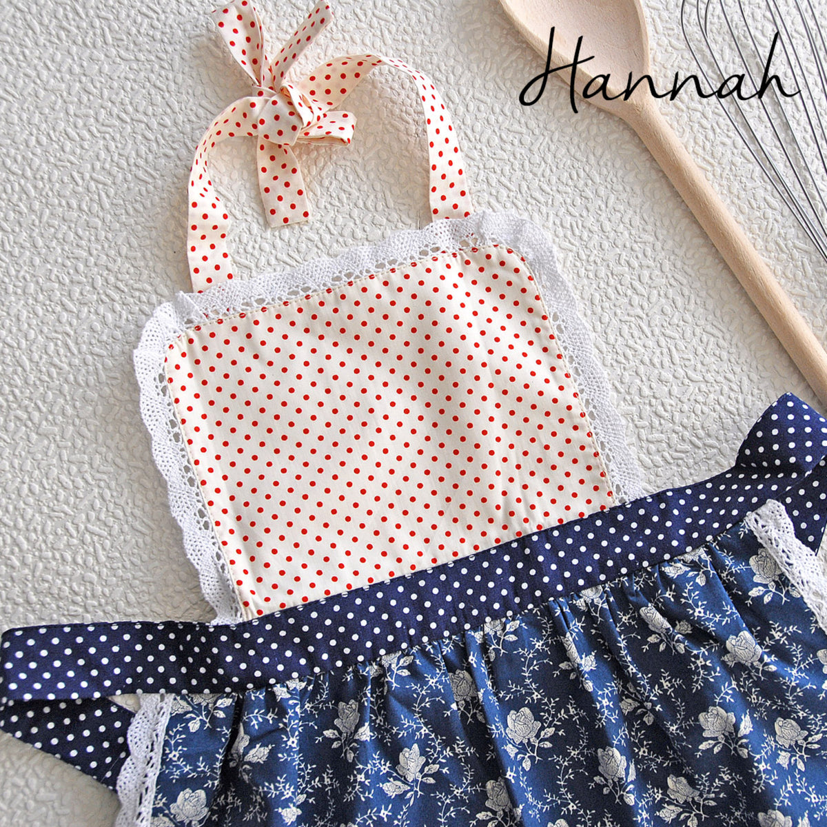 Hannah design lace apron for women