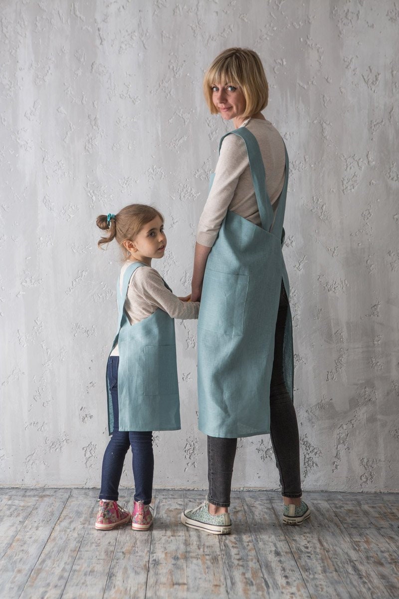 Pure linen kids apron, antique rose shade