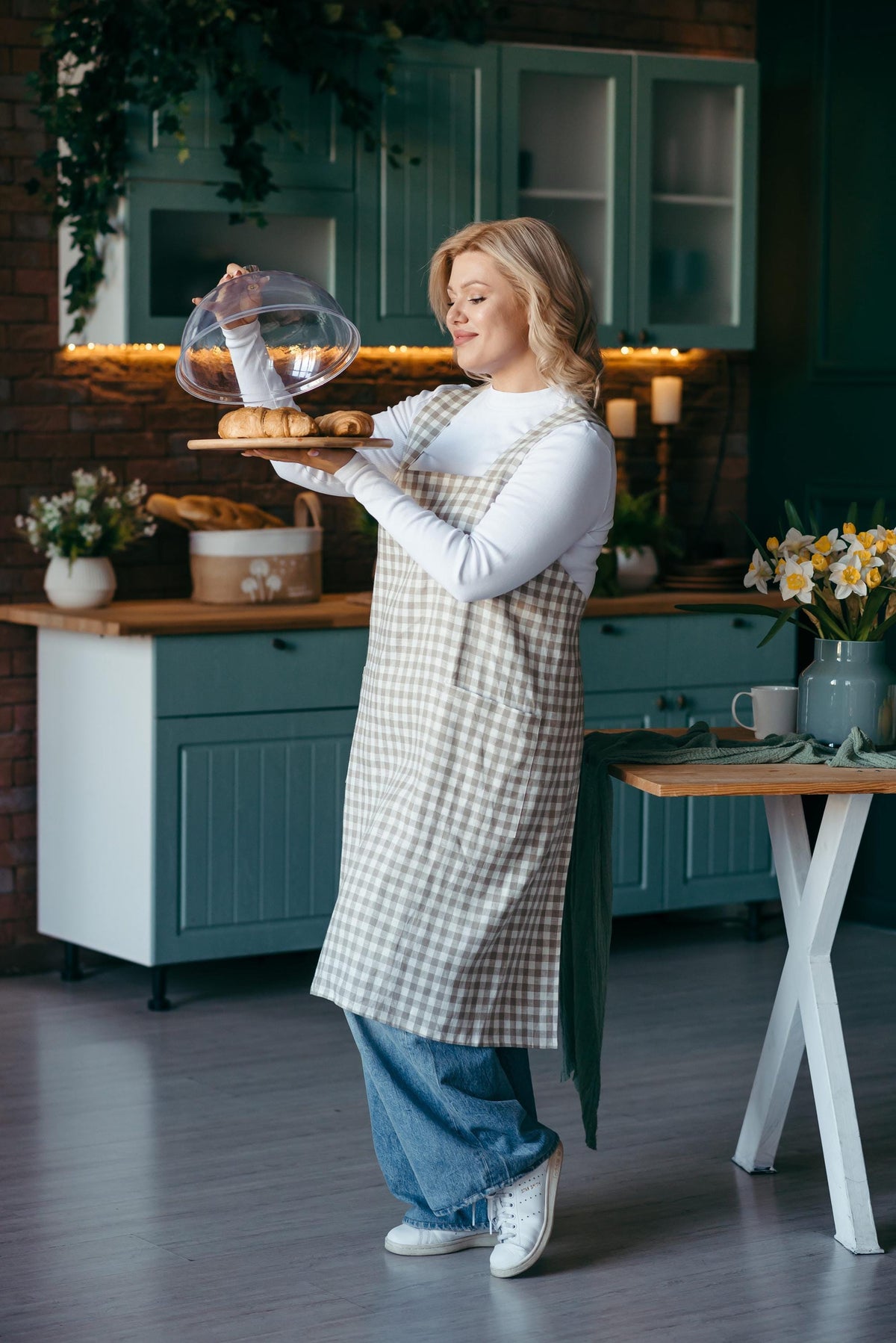 Crossback smock with pockets, teal linen