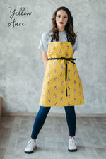Bunny print apron, cotton canvas detail