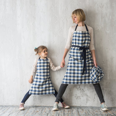 Blue checked atching aprons for mother and daughter