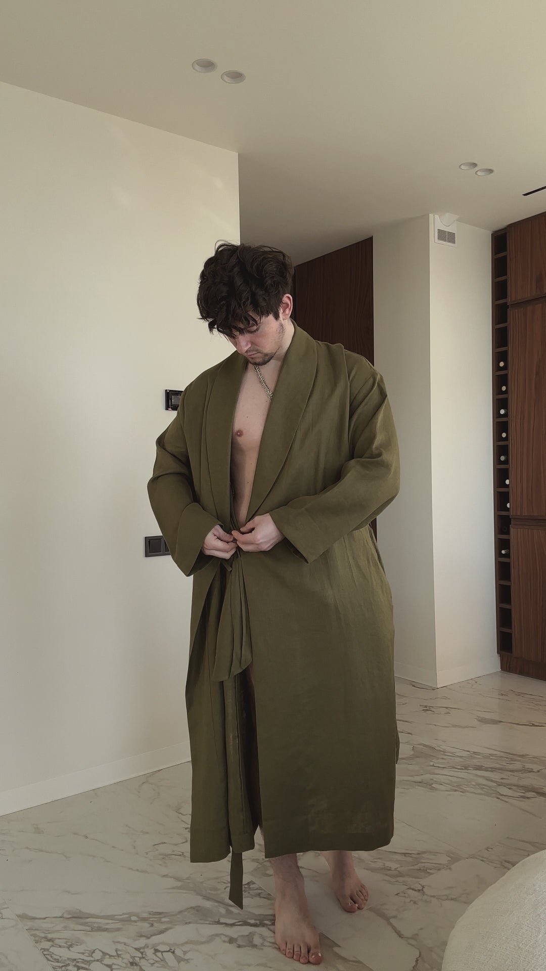 Customer video, Bunny Street apron
